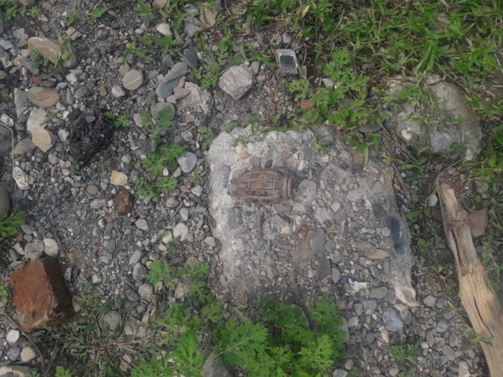 Hand grenade bomb found in dehradun mdda colony park