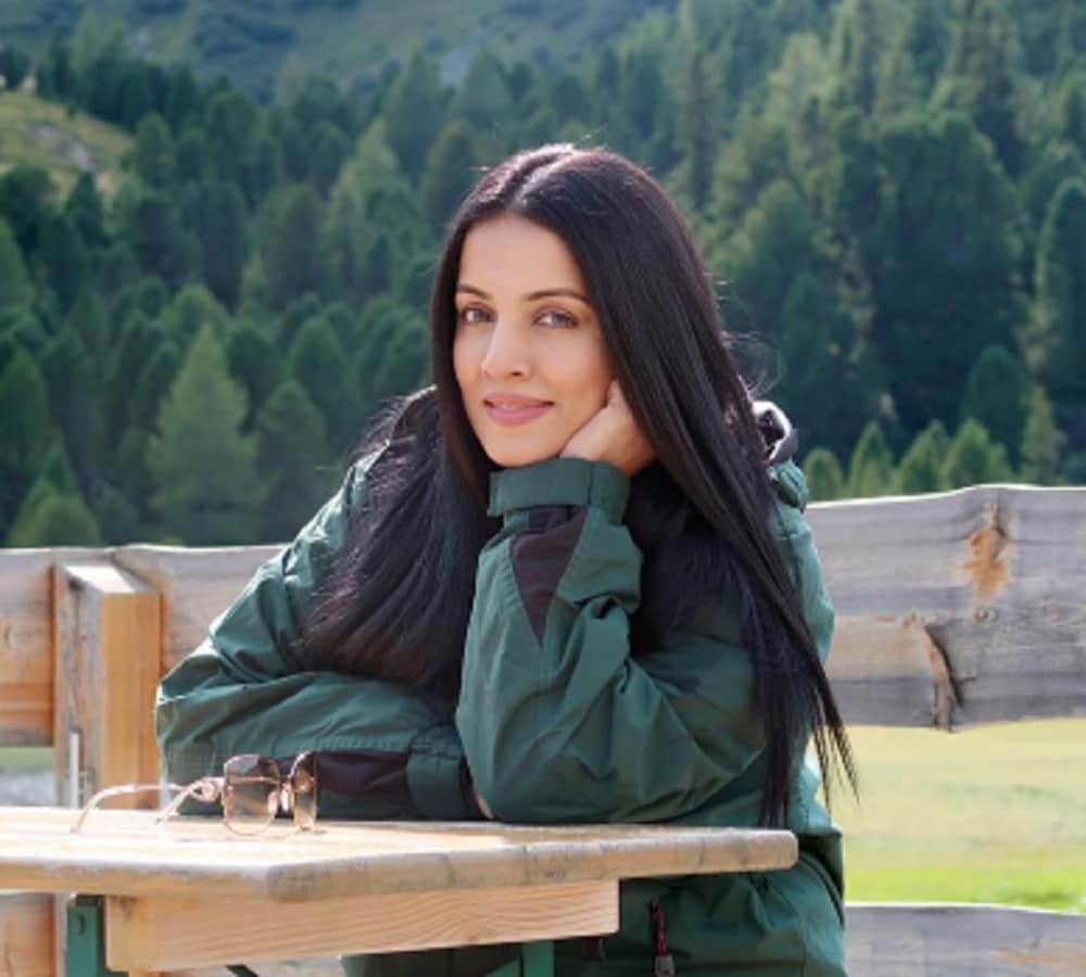 Celina Jaitly reaction on women actor pay scale and harrasement in bollywood film industry