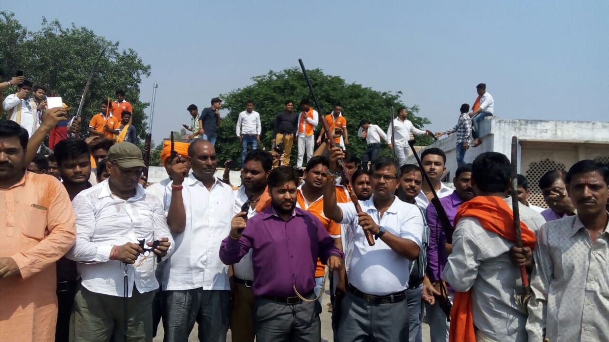 fir against thirty person in vijaydashmi function in agra 