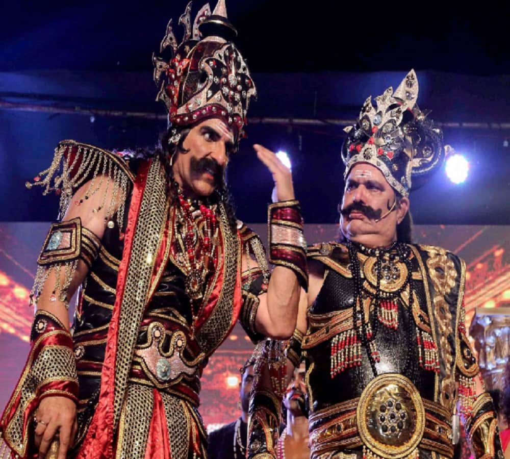 Bollywood actor Muskesh Rishi fined by Delhi police for not wearing helmet on Dussehra