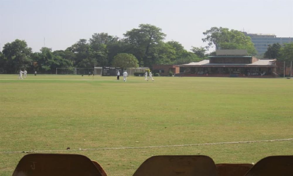  pakistan cricketer attempt suicide during match in stadium