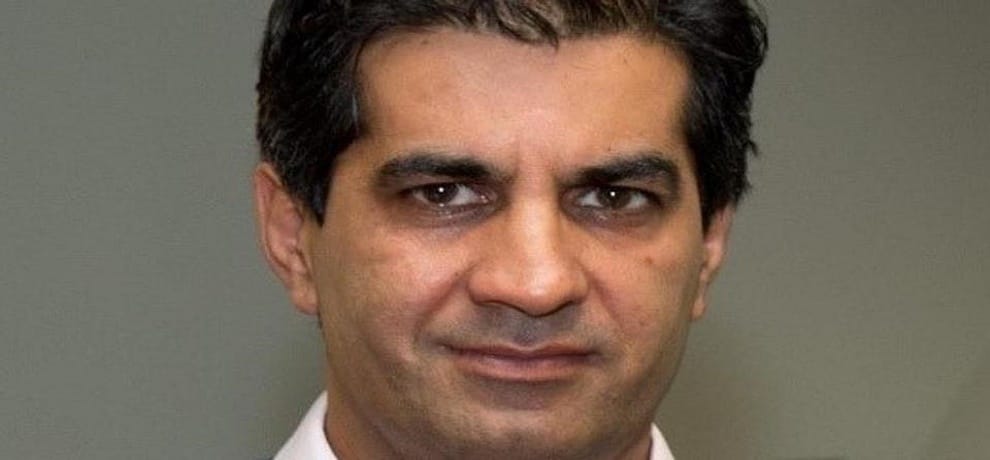 Indian origin chicken king faces inquiry in England