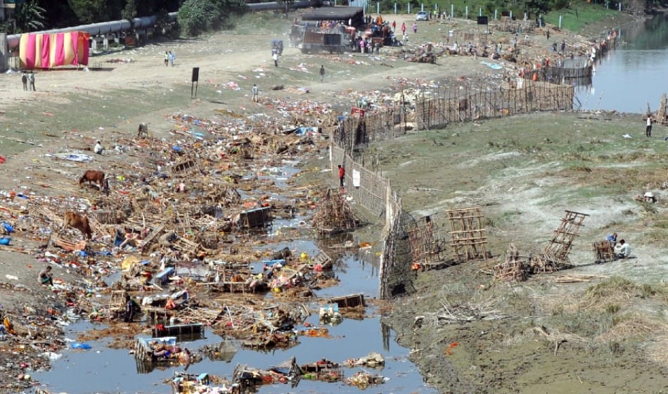 Making Third Year Anniversary of Swachh Bharat Abhiyan but No budy take stand for Yamuna River Ghat