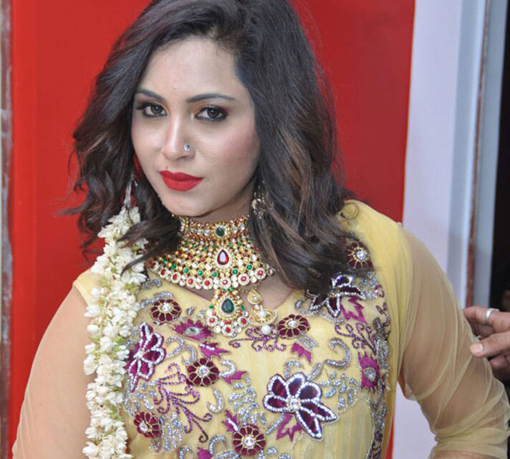 arshi khan revealed the truth about pakistani cricketer shahid afridi