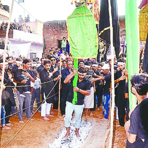 Exhortation of Husain from Hussain, see photos