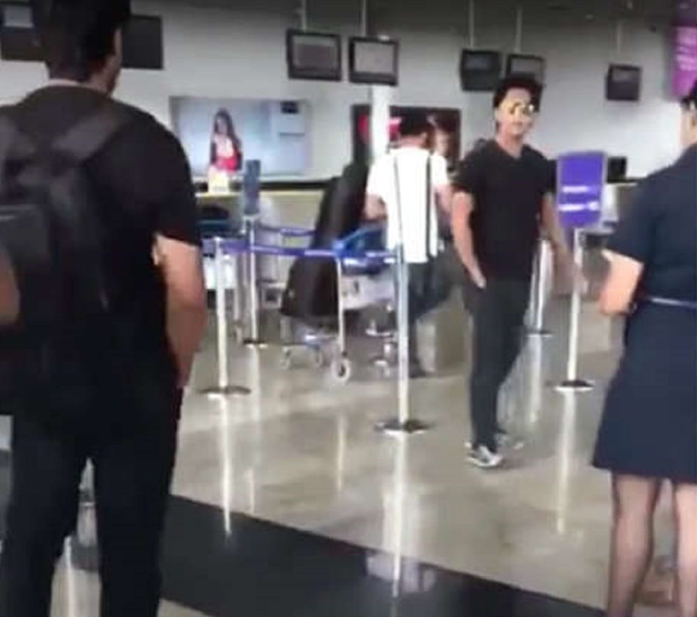 Singer Aditya Narayan Misbihaves With IndiGo Airline Staff At Raipur Airport