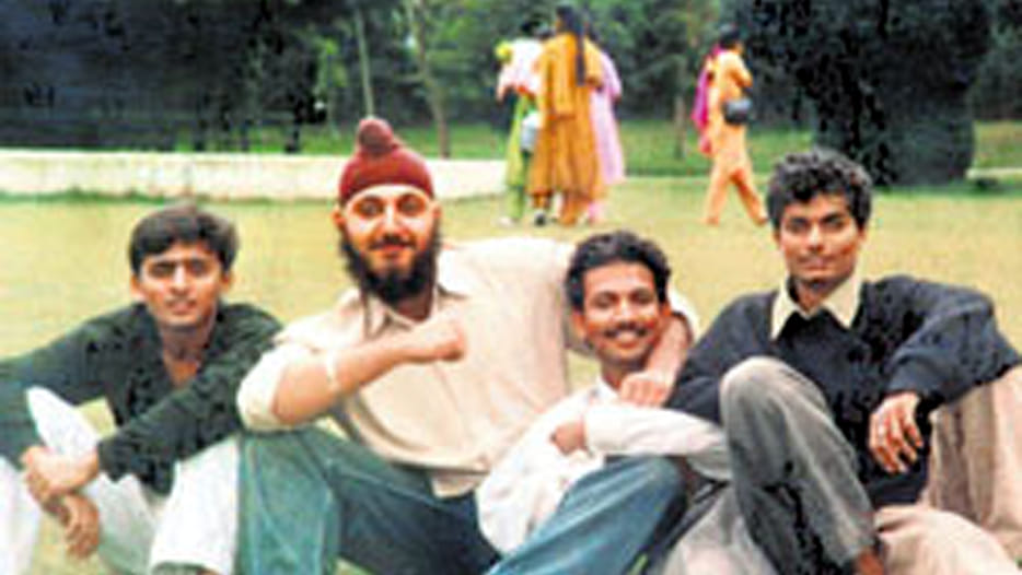 Dimple recently share old picture of Akhilesh on social media