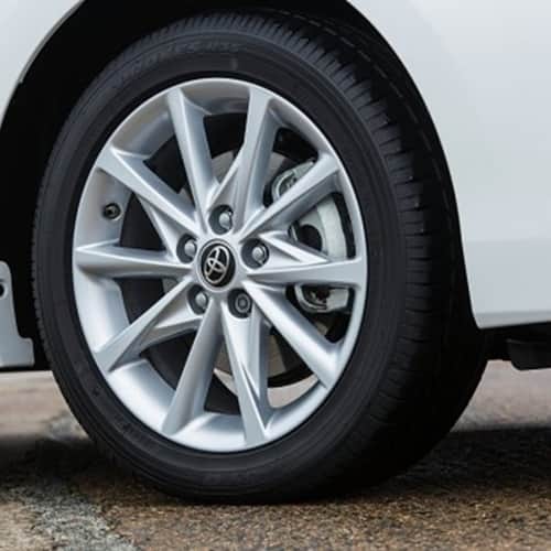 Here is How to Find Right Tyre Pressure for Your Car