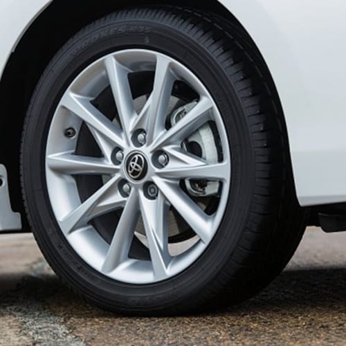 Here is How to Find Right Tyre Pressure for Your Car