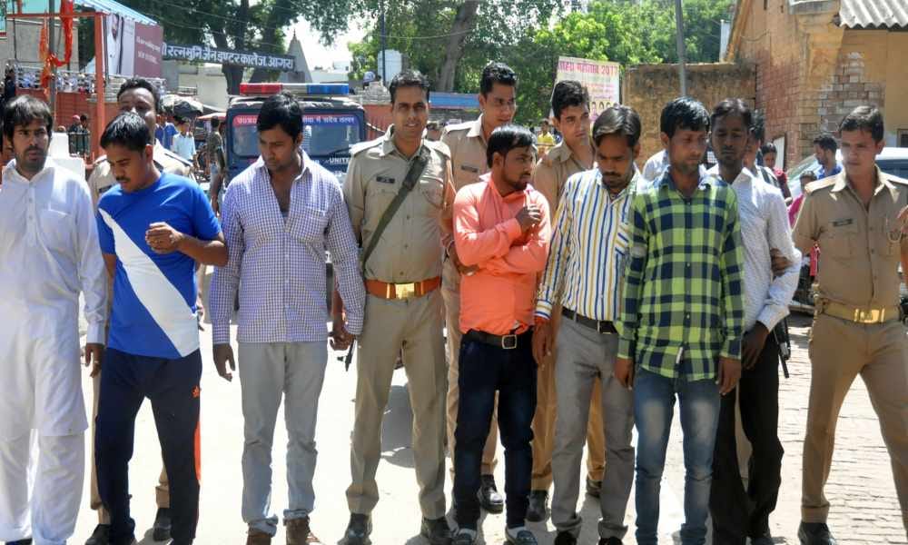 gambling with electronic devices in agra