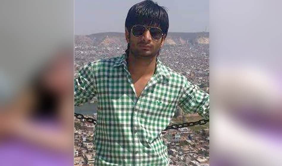 financier shot dead at his shop in guru gram