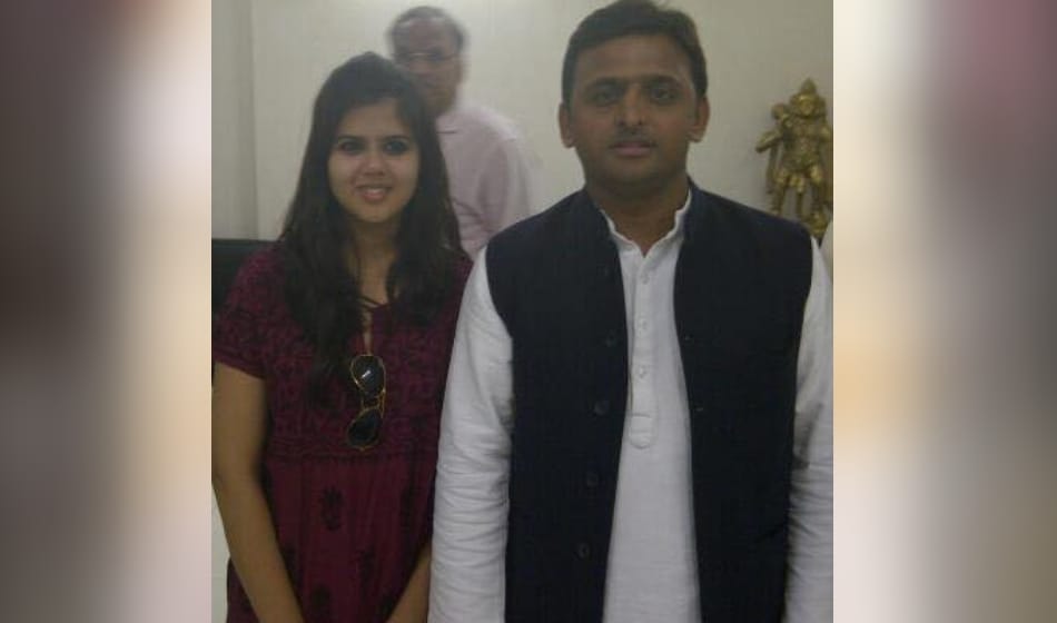 samajwadi party spokesperson pankhudi pathak shares photo of culprit who gave her rape threats on fb