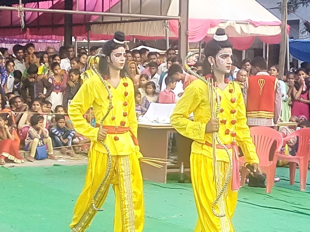ramlila by Muslim actors in bkt lucknow