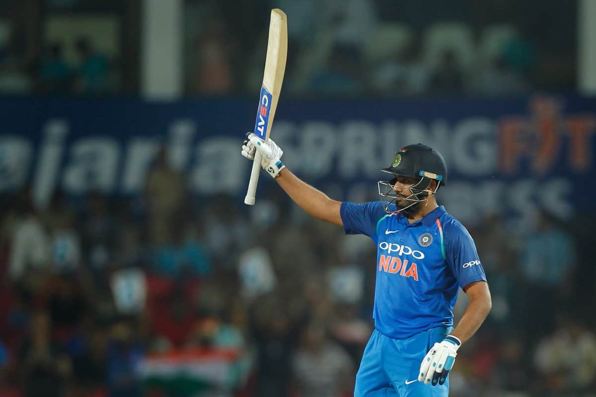 rohit sharma disappoints with their batters in first odi against sri lanka