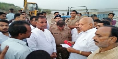 The Minister of Agriculture has opened the pole of the officers, Big game was running from collusion