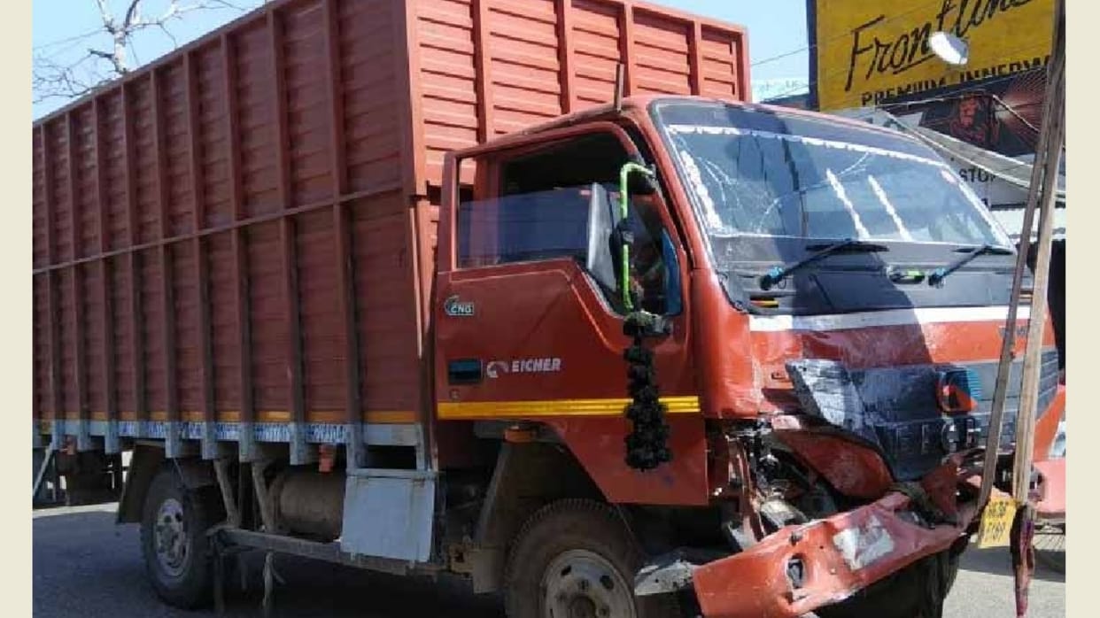 Couple's death in  canter and bike collision