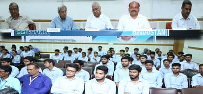 former central minister arif khan talks on indian values in hindustan college