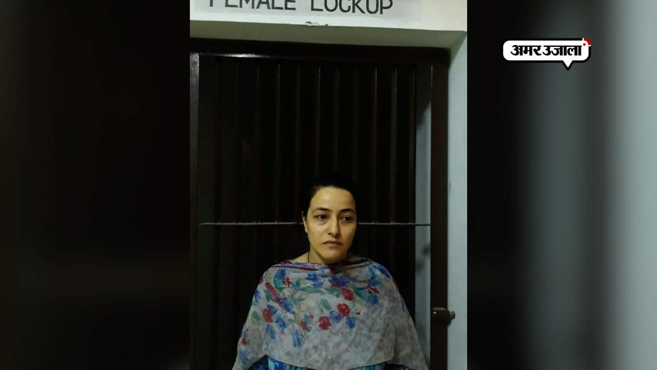 हनीप्रीत 