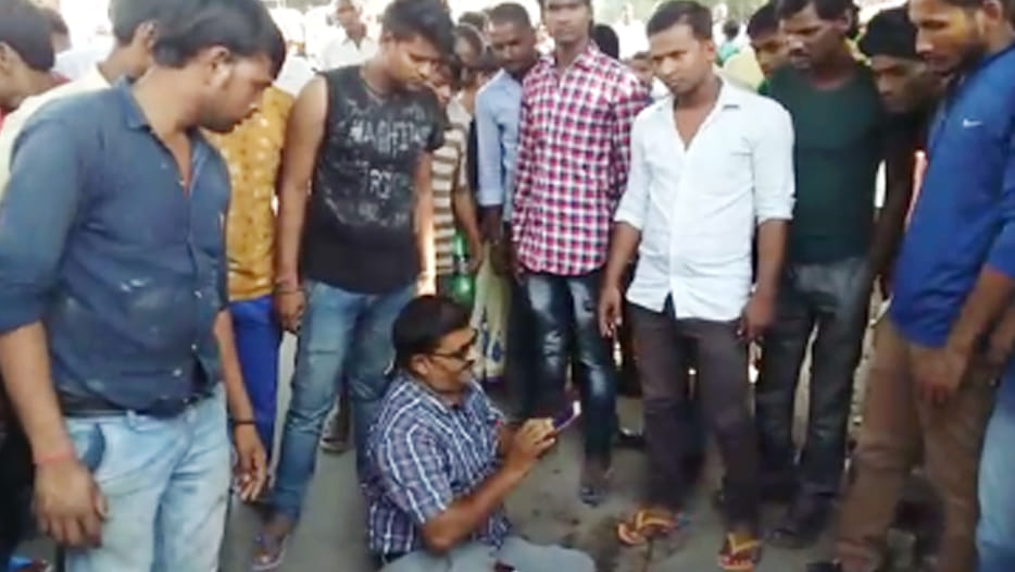rickshaw driver injured by the bullet yelled
