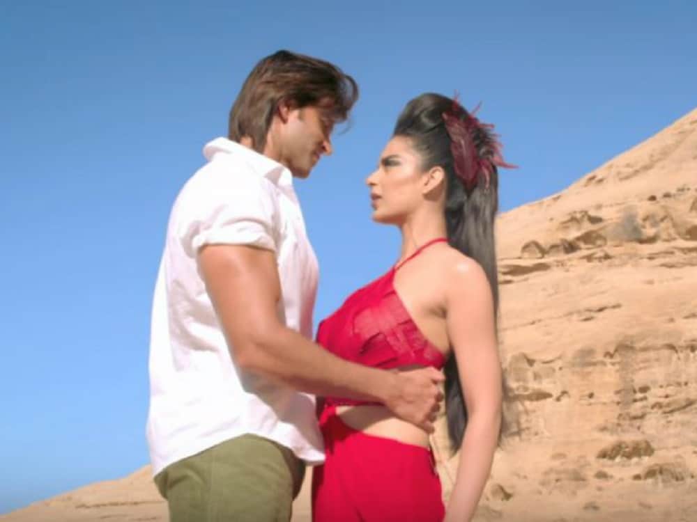 Shekhar Suman says kangana is one sided lover of Hrithik