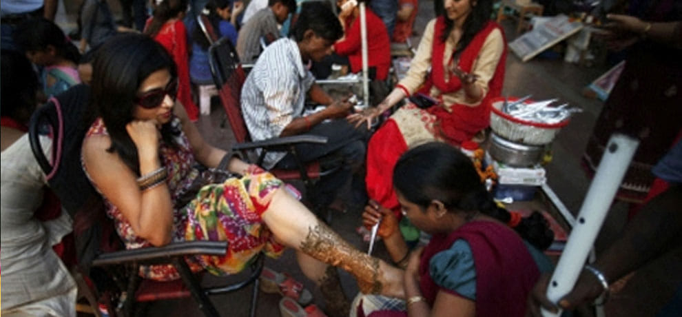 ladies should keep these precaution during karwa chauth fast 