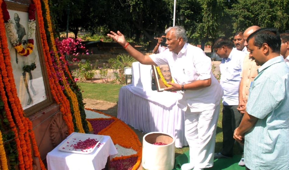 chief secretary of delhi mm kutty absent on lal bahadur shastri jayanti, angry kejriwal seeks answer