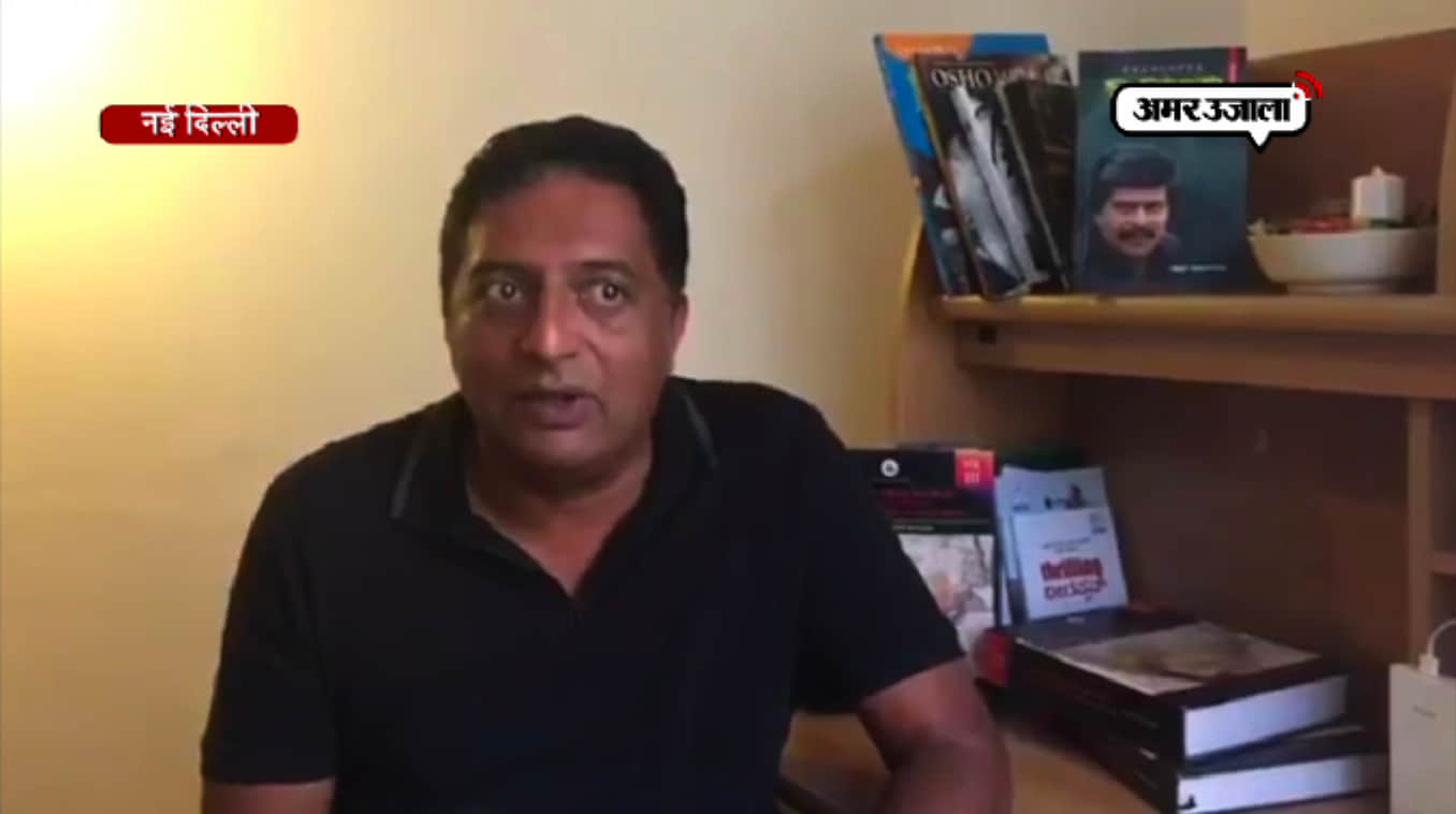 The Kashmir Files: Prakash Raj acusses vivek agnihotri  film for sowing seeds of hatred between hindu and muslims in India