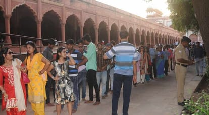 two lakh visitors of tajmahal in last three days