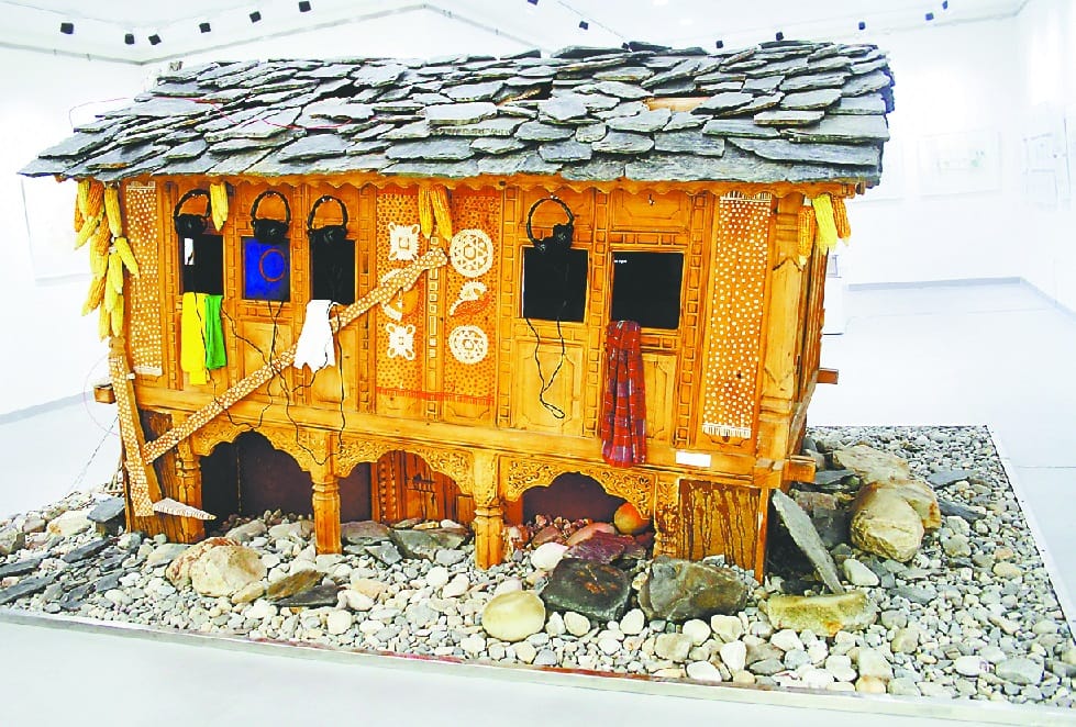 uttarakhand first art gallery inaugurated to show kedarnath disaster scene