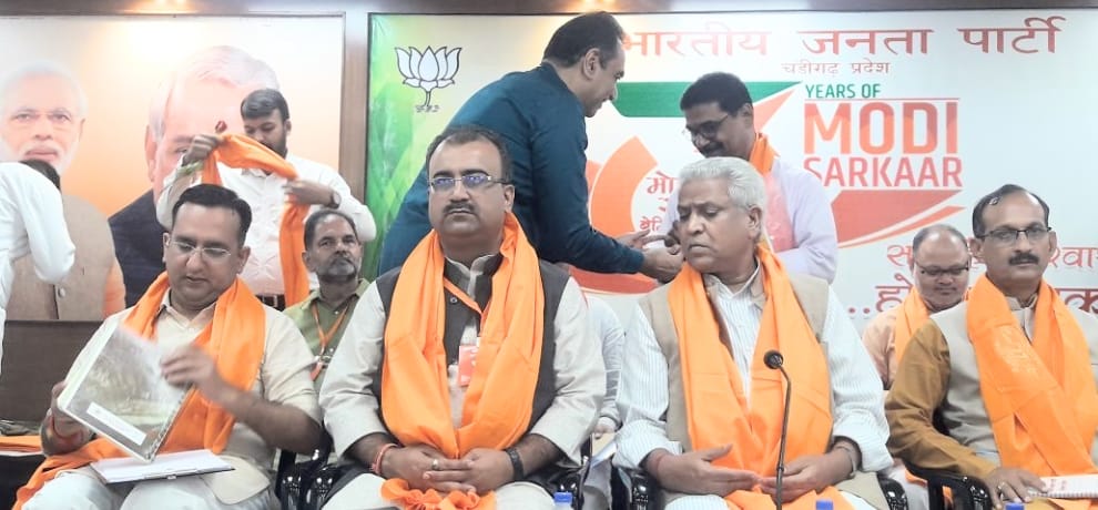 bjp meeting regarding himachal assembly election in chandigarh