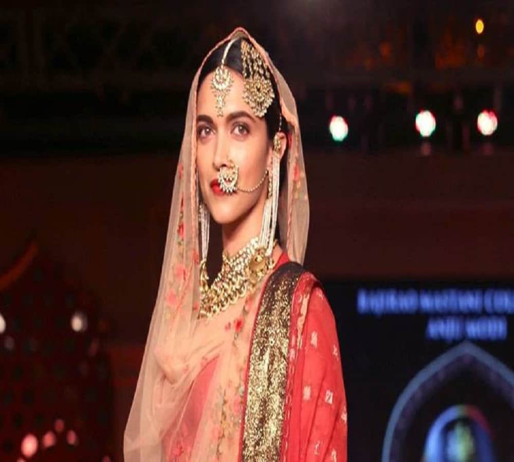 Deepika Padukone will promote her upcoming film Padmavati in saree