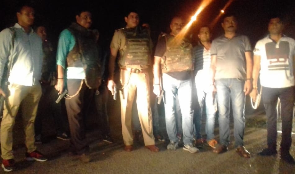 fifty thousand rewardee wanted died in police encounter in greater noida, know all about it
