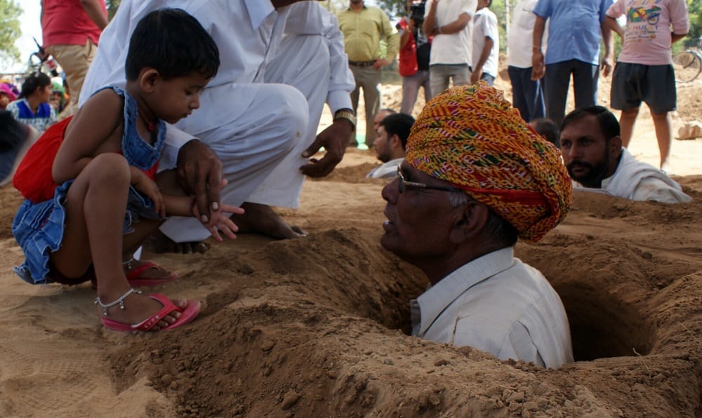 farmer agitation is continue near jaipur