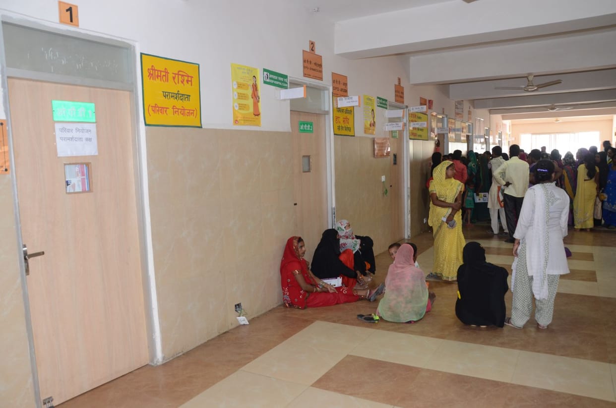 Patients kin create chaos when no doctor reaches 