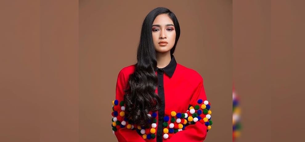 myanmar beauty queen lost his crown after posting a video on rohingya