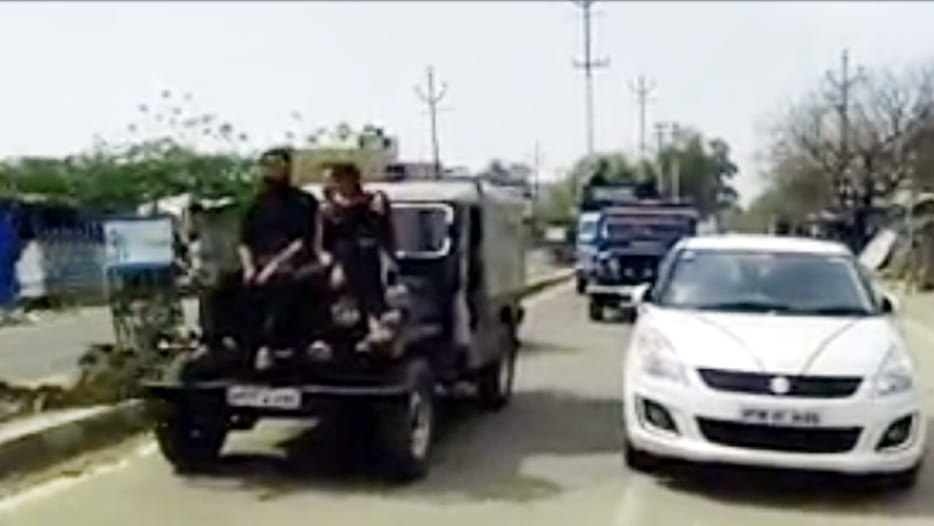 police Real Singham Style at kanpur