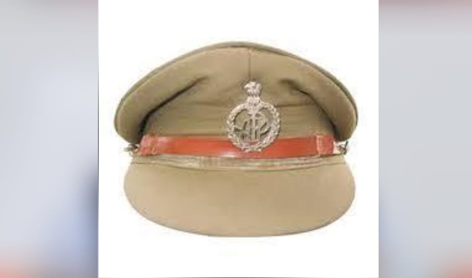 bmw looted by fraud people in police uniform