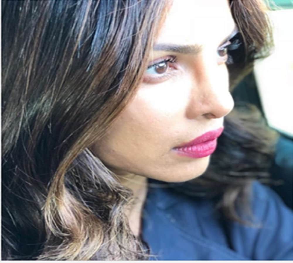Priyanka Chopra looking gorgeous in diwali party at her New York apartment