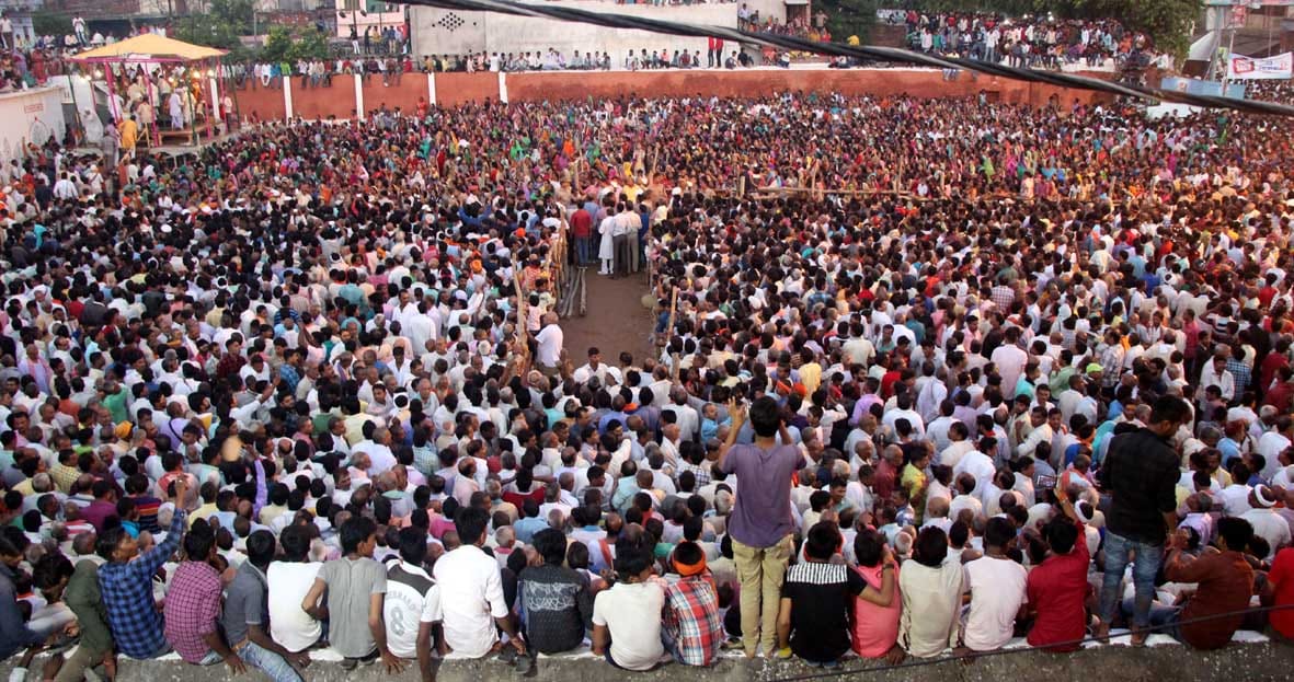 see the photos of ranagar ram leela arti