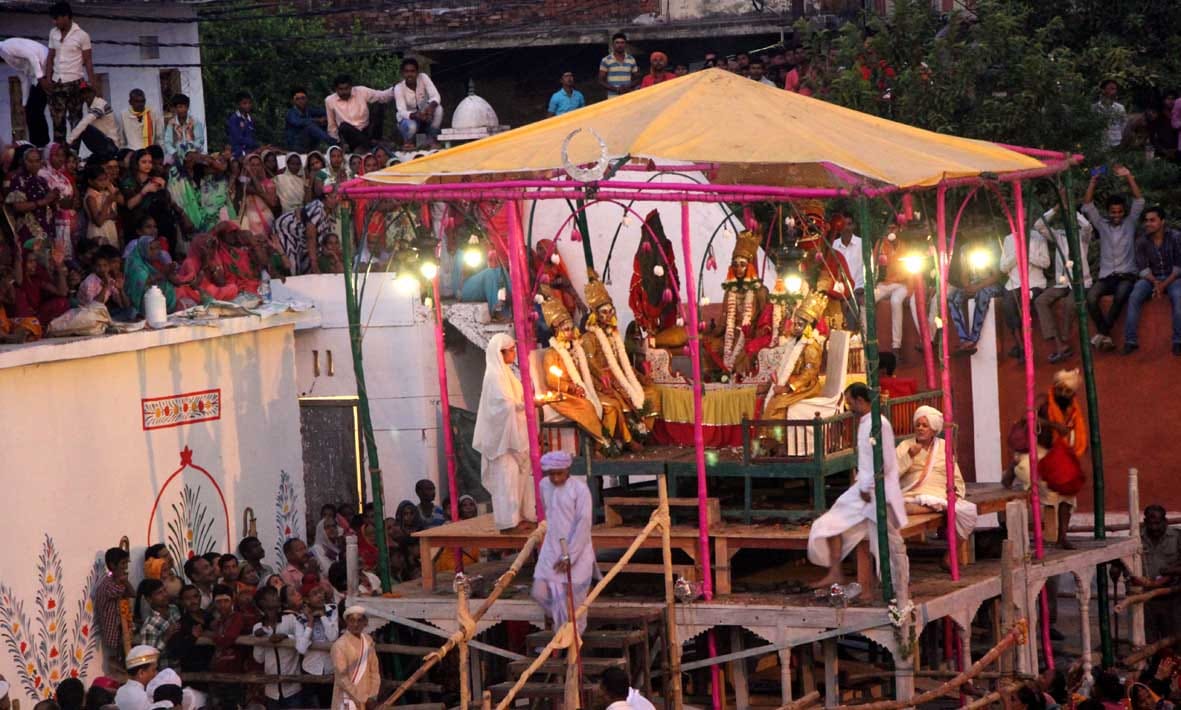 Historical ram leela of ram nagar is start today in varanasi