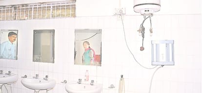 excellence sanitation system in rkmv college shimla