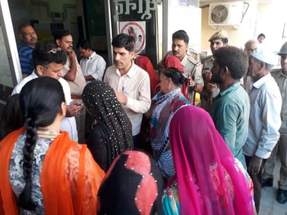 refuse to take deadbody in sikar 
