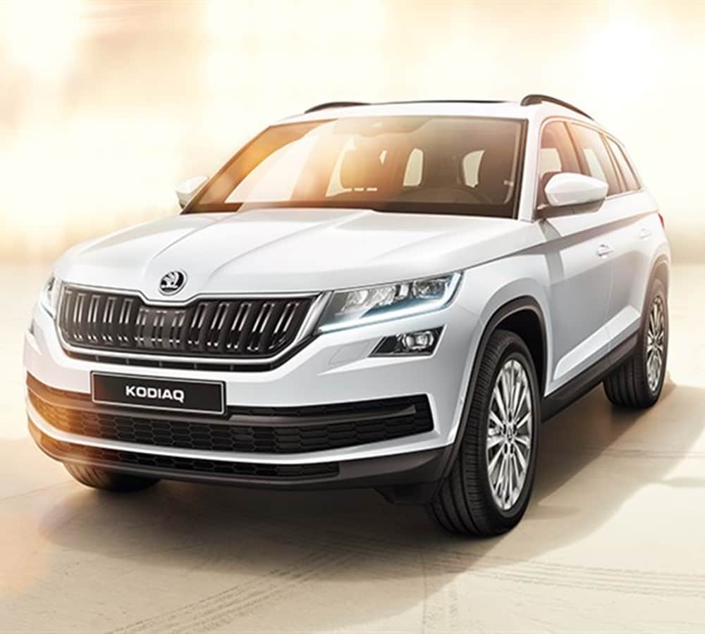 Skoda Kodiaq vs Toyota Fortuner vs Ford Endeavour: Price, Features and Specification Comparision