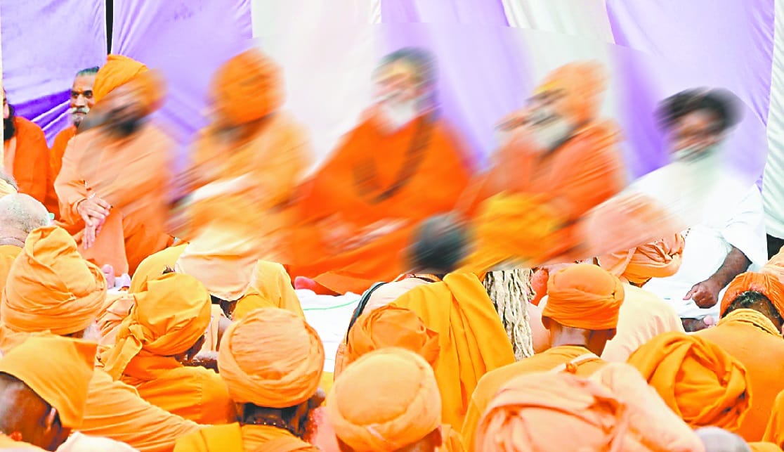Baba hathyogi big statement for Saints of akhara parishad