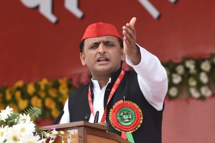 akhilesh yadav re elected chief of samajwadi party.