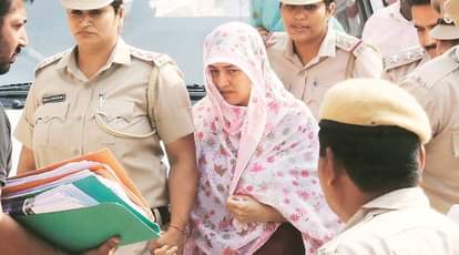 HONEYPREET ARRESTED PANCHKULA POLICE ASKED QUESTION ABOUT RAM RAHIM AND DERA SACHA SAUDA