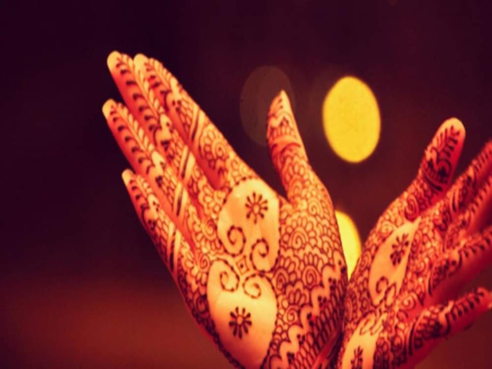 Karwa Chauth 2021: Special Coincidence after five years Know Puja and Moon Rising Shubh Muhurat