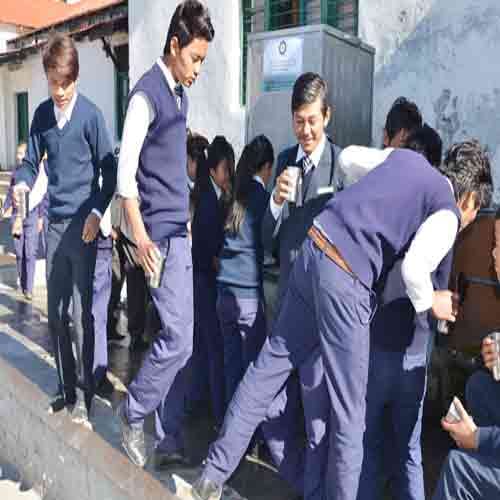 job vacancies for 5th passed in government sector by direct interview 18000 salary