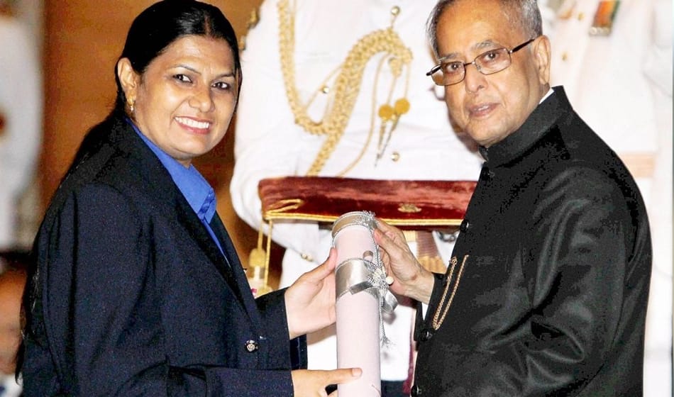 sunil dabas want to return her awards after attack on her in gurugram