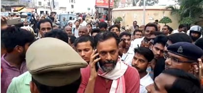 yogendra yadav says that manoj tiwari is DAMAD of BHU and government